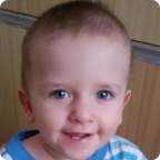 Помощь маленькому беженцу