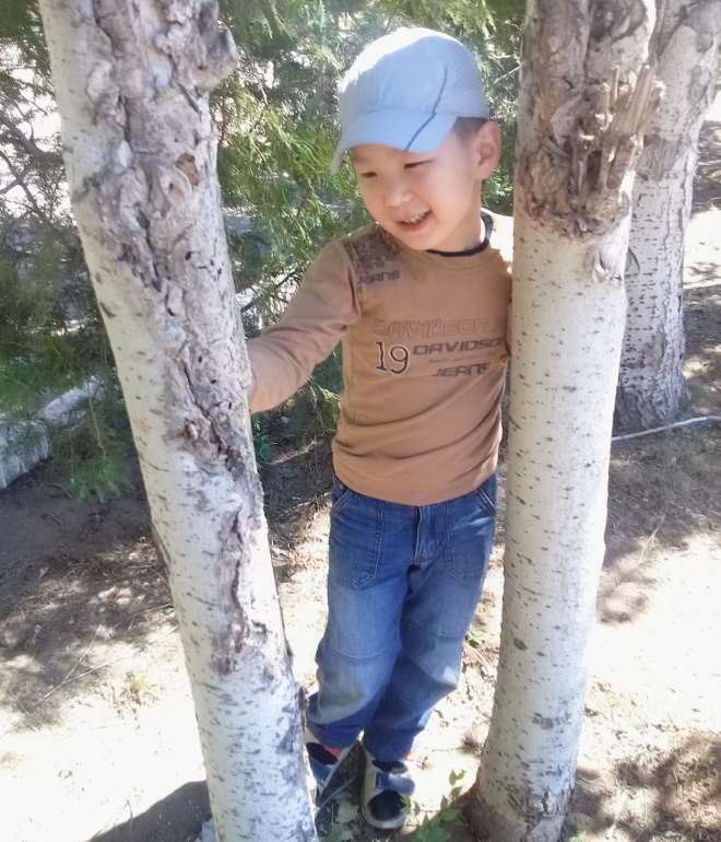 Эмир Курмушев