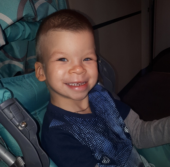 Алина и Артем Сасины