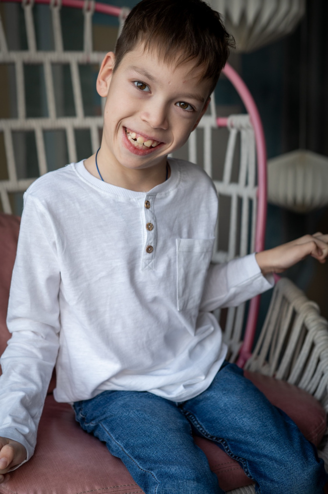 Миша Дияшин