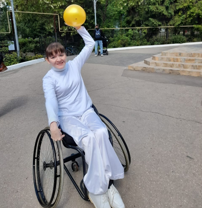 Елена Хардикова