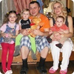 Олег Котов и его семья